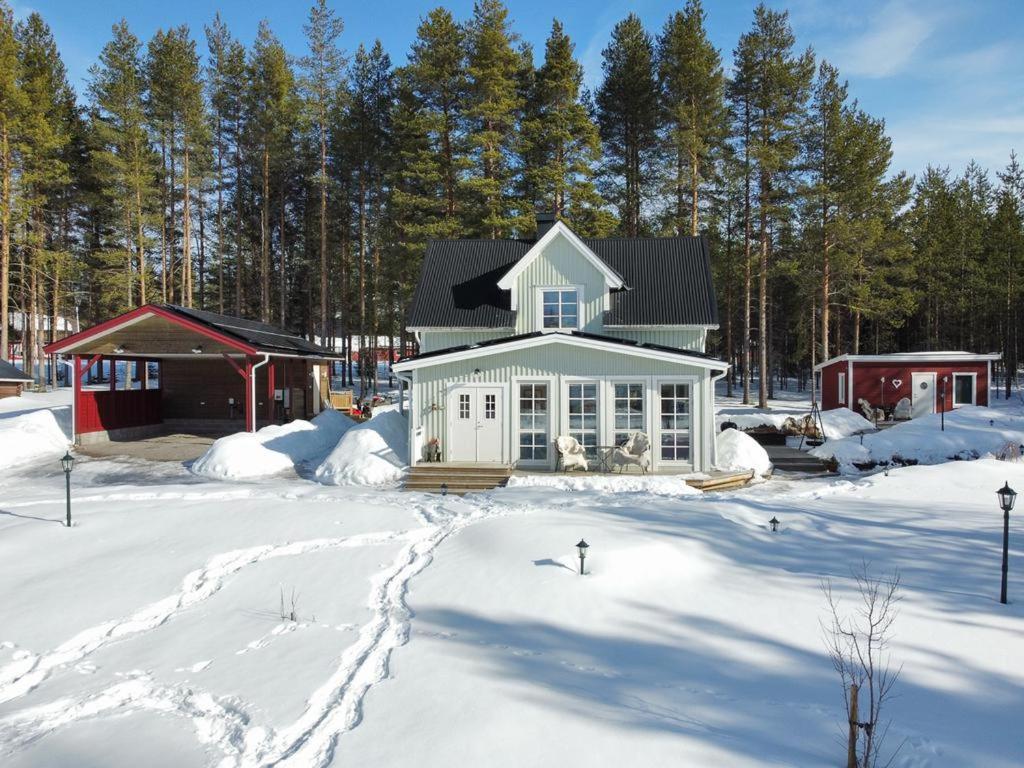 Torpet - Bed And Breakfast Med Charm Norrfjarden Buitenkant foto