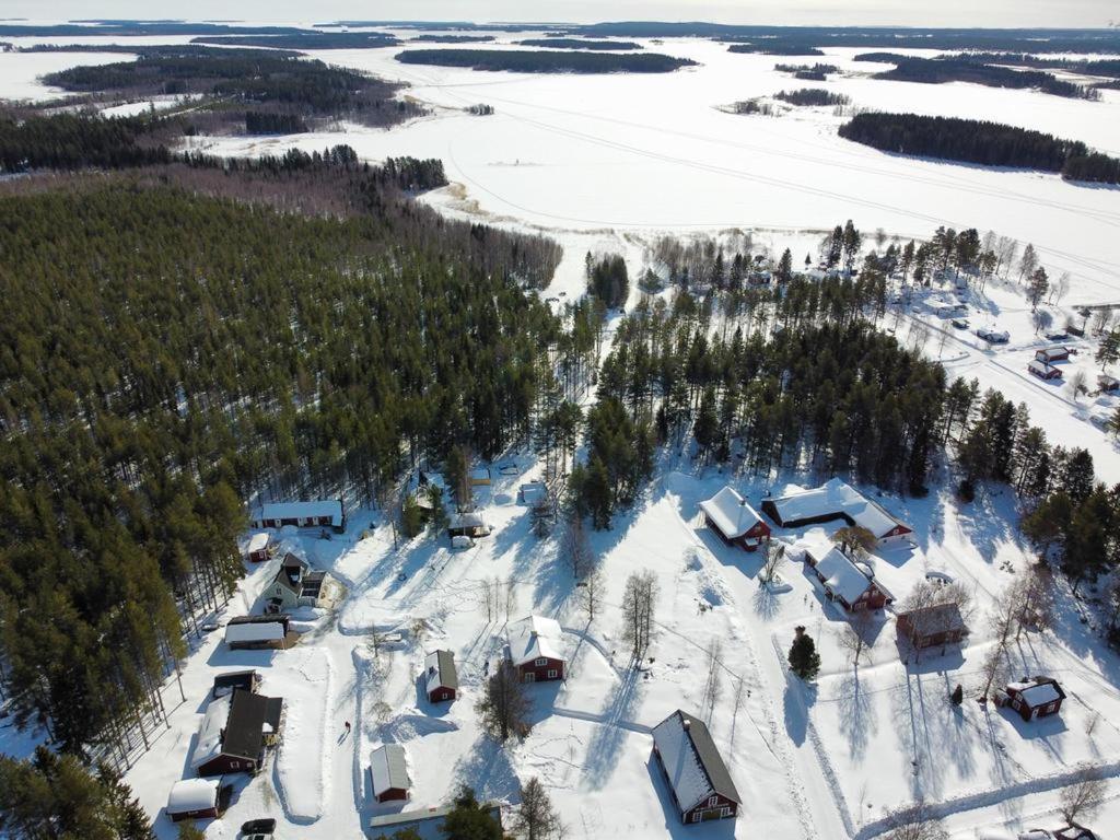Torpet - Bed And Breakfast Med Charm Norrfjarden Buitenkant foto